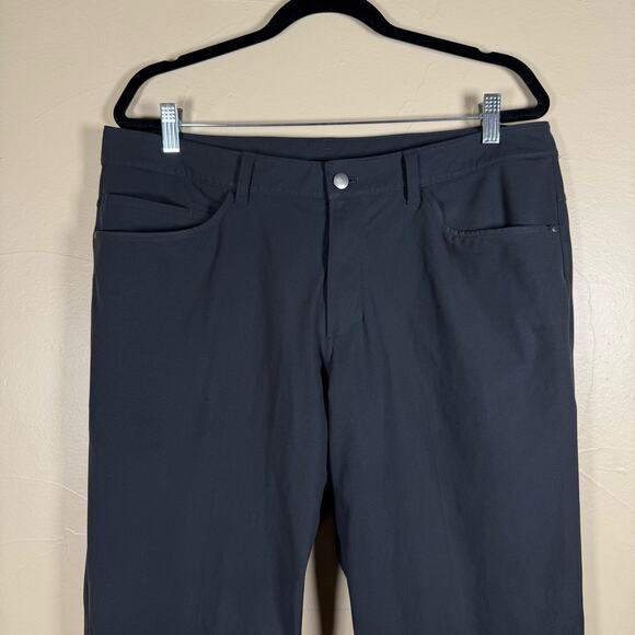 Lululemon Black ABC Pant Classic 34 inseam size 36 - Picture 2 of 7
